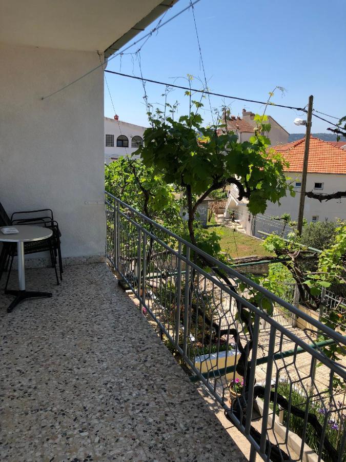 Apartmani Area Doma Trogir Zewnętrze zdjęcie
