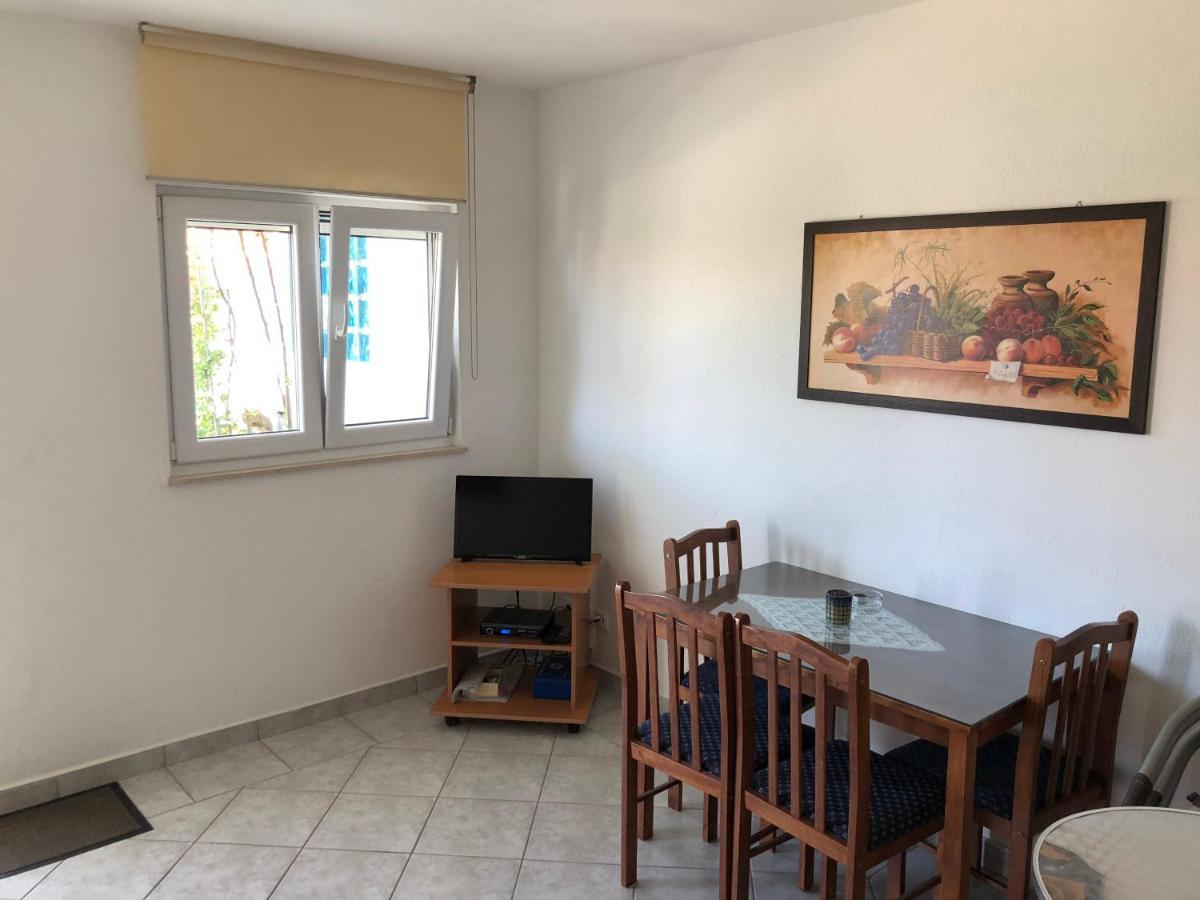 Apartmani Area Doma Trogir Zewnętrze zdjęcie