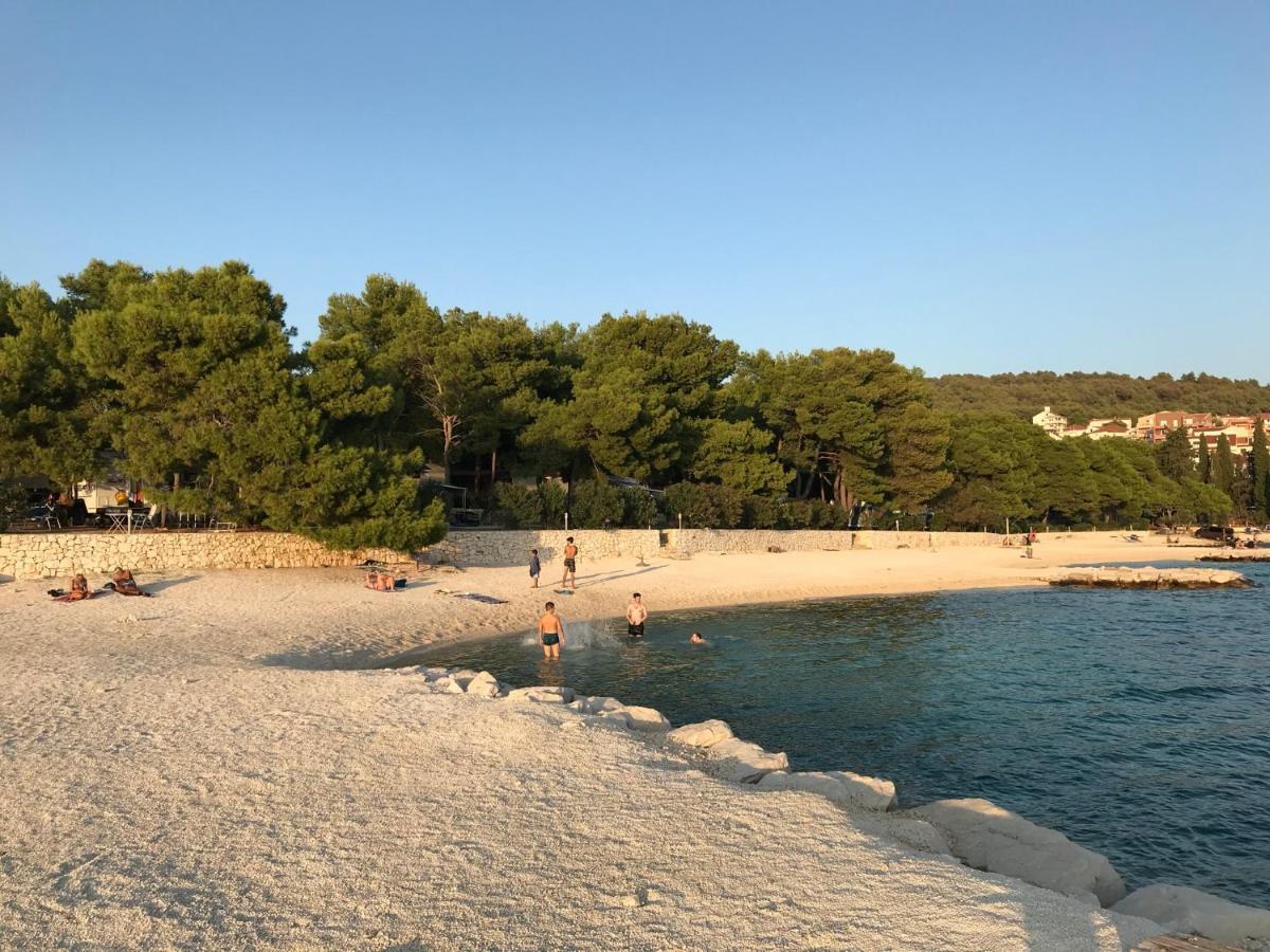 Apartmani Area Doma Trogir Zewnętrze zdjęcie