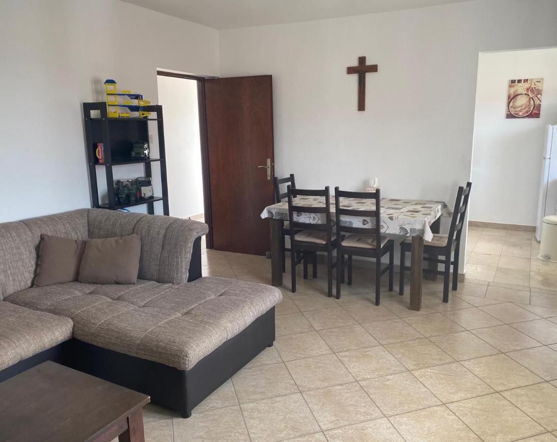Apartmani Area Doma Trogir Zewnętrze zdjęcie